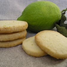 Biscotti al limone per la colazione