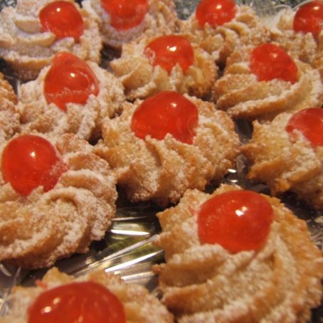 BISCOTTI ALLA FRUTTA SECCA