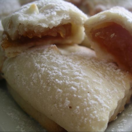 Biscotti alla ricotta con marmellata