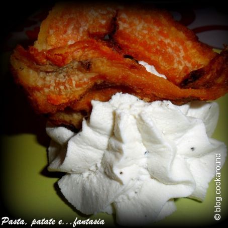 Mousse di ricotta con cicoli croccanti