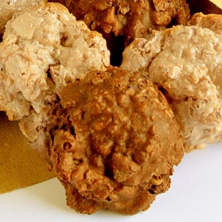 Croccantini
di mandorle con glassa al cioccolato