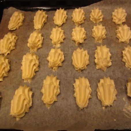 Biscotti al burro montato