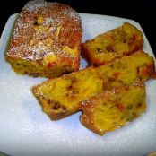 Plumcake con pesche e mandorle