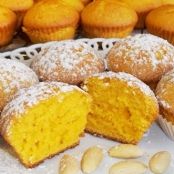 MUFFINS ALLE CAROTE E MANDORLE