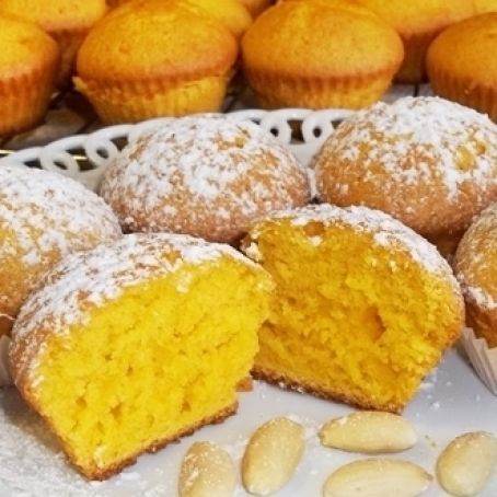 MUFFINS ALLE CAROTE E MANDORLE