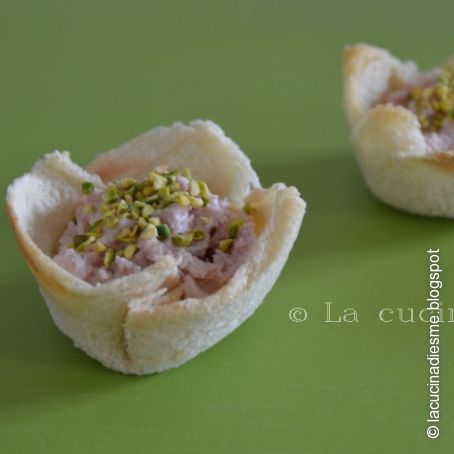 Cestini con mousse di mortadella