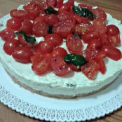 Cheesecake al basilico e pomodorini
