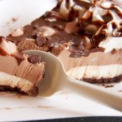 Cheesecake al cioccolato e caramello