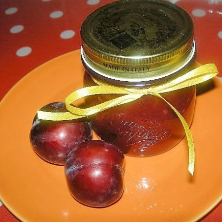 Confettura di prugne e pere