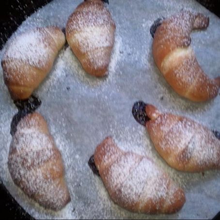 CORNETTI MORBIDISSIMI AL CIOCCOLATO