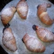 CORNETTI MORBIDISSIMI AL CIOCCOLATO