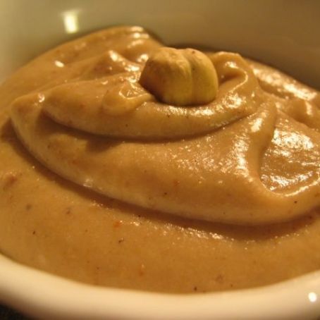 Crema pasticcera alle nocciole