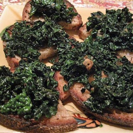 Crostini di cavolo nero