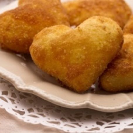 Cuoricini con caprino ed erba cipollina