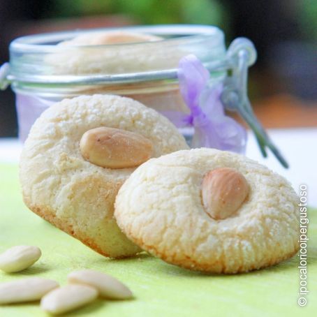 Dolcetti al limone e mandorla