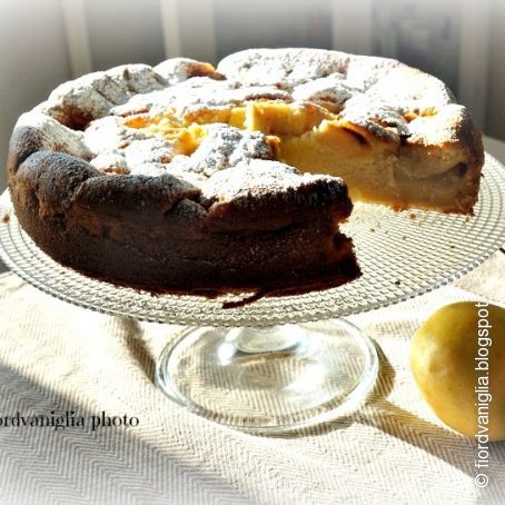 Torta alla panna montata con le mele