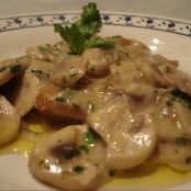 Scaloppine ai funghi e panna