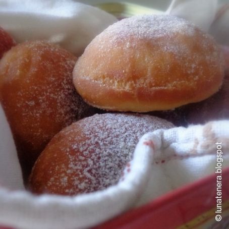 Bomboloni o Sockerbullar