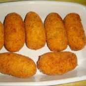 Crocchette di patate e zafferano.