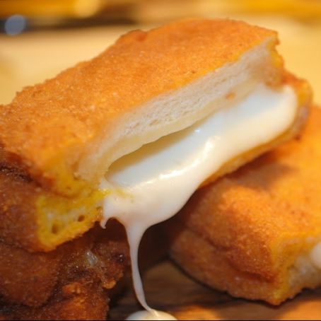 Mozzarella in carrozza