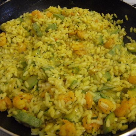 Riso zucchine gamberetti e zafferano