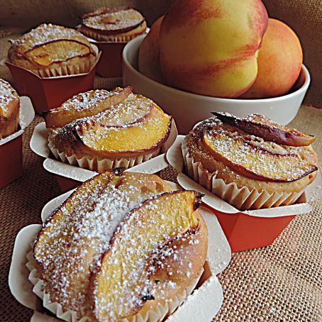 Muffin yogurt greco e pesche (senza burro)