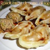 Ravioli cinesi di carne al vapore