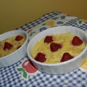 Gratin alle mandorle e fragole