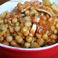 ceci nel sugo di calamari