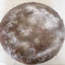Torta
al cioccolato senza burro e senza uova