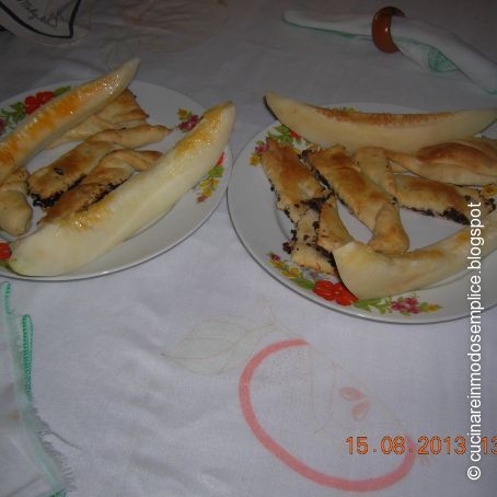 GRISSINI FARCITI IN PASTA SFOGLIA  A MODO MIO