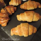 Cornetti integrali al miele - Tappa 1