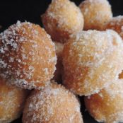 Castagnole morbidissime (senza burro ) - Tappa 1