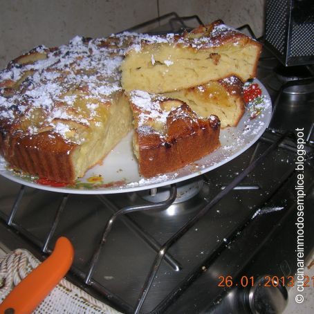 TORTA ALLO YOGURT E LATTE...CON MELA E BANANA