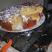 TORTA ALLO YOGURT E LATTE...CON MELA E BANANA