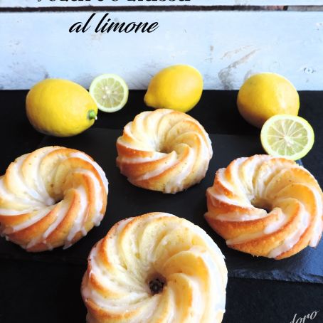 Mini cake allo yogurt e glassa al limone (senza burro)