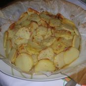 Tortino
di patate con mortadella e filante al forno - Tappa 1