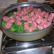 FAGOTTINI FATTI CON PASTA DI PANE FARCITI CON FRIARELLI E SALSICCIA DI POLLO.. - Tappa 2