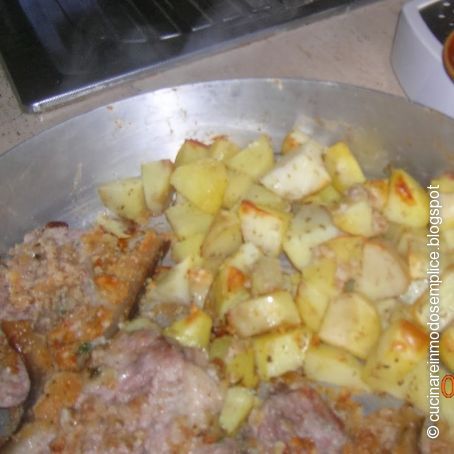 BISTECCHE DI PORCHETTO IN LATTE DI SOIA AL FORNO CON PATATE...