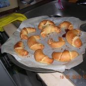 CROISSANT FARCITI E NON   a modo mio..con lievitazione naturale - Tappa 3