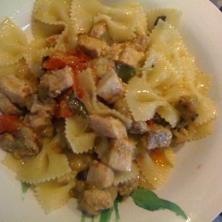 Farfalle con pesce spada e melanzane