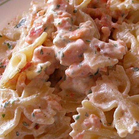 Farfallette al salmone