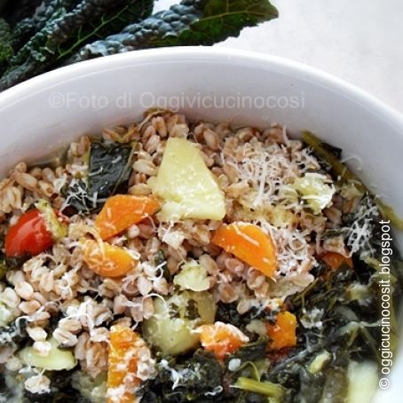 Zuppa di Farro con Cavolo Nero