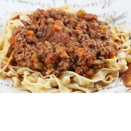 Fettuccine con ragù di carne