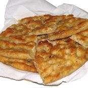 Focaccia tonno e pomodorini