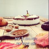 Torta pere e cioccolato RAW vegan