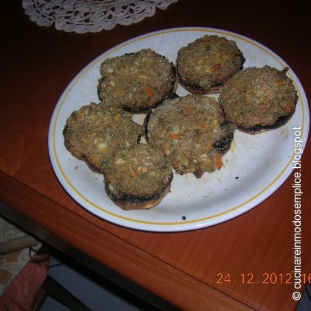 FUNGHI CHAMPIGNON RIPIENI A MODO MIO CON DOPPIA PANATURA