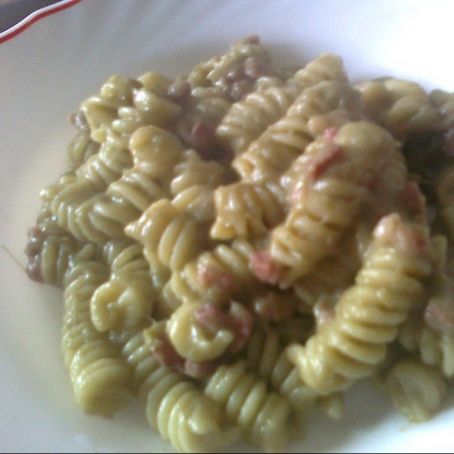 Fusilli alla pancetta con crema di carciofi
