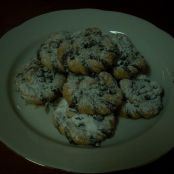 BISCOTTI AL CACAO E NOCCIOLE