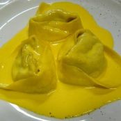 Tortelloni speck e scamorza allo zafferano